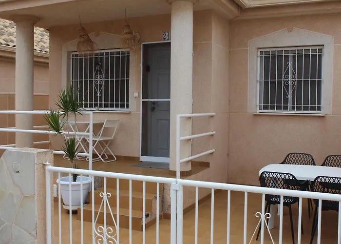 Bungalow With 2 Bedrooms And Roof Terrace In The Center Of La Zenia. Free Wifi.